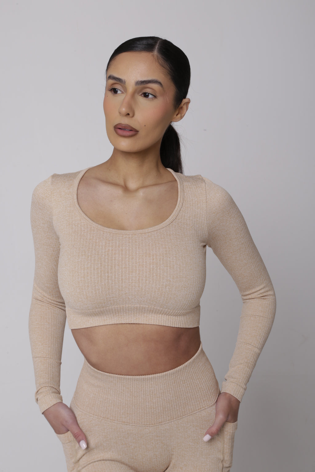 Ribbed Lux Longsleeve Croptop
