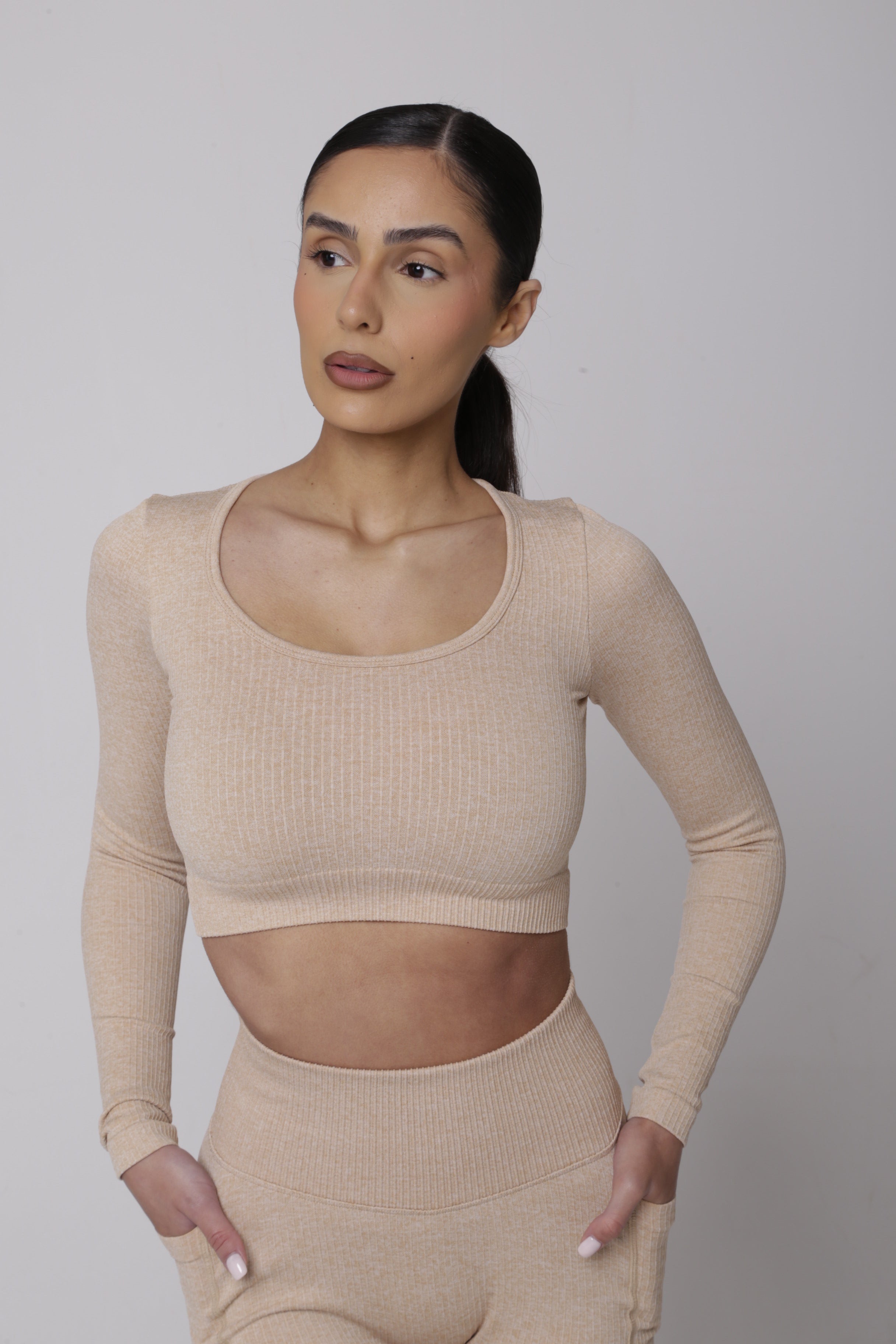 Ribbed Lux Longsleeve Croptop