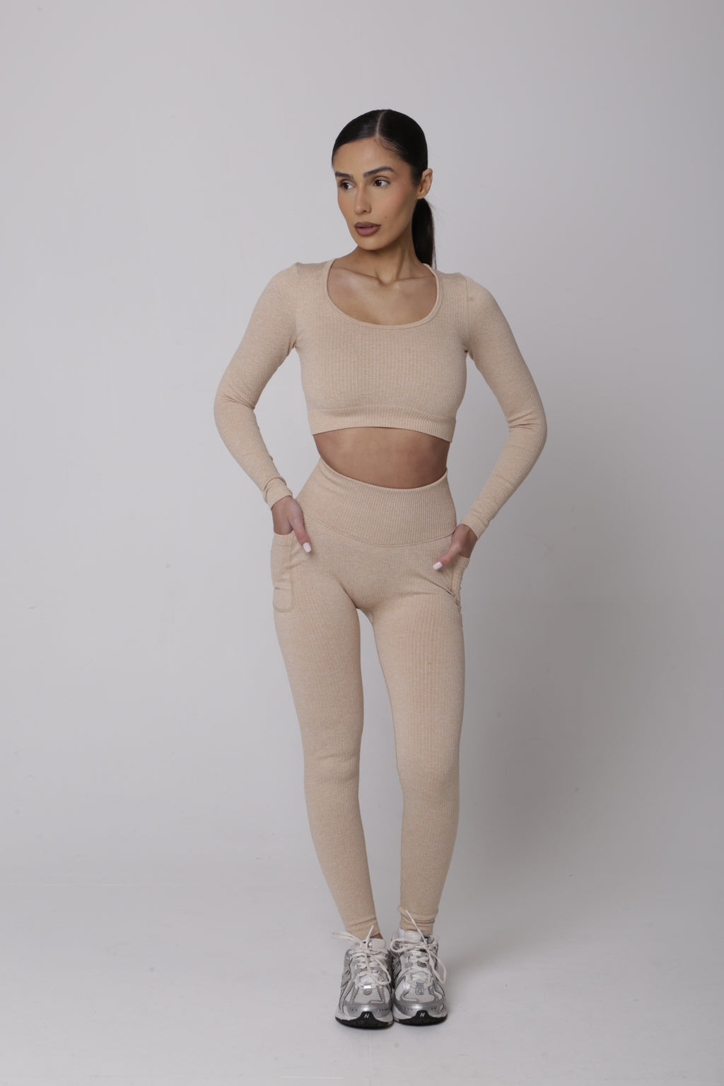 Ribbed Lux Longsleeve Croptop