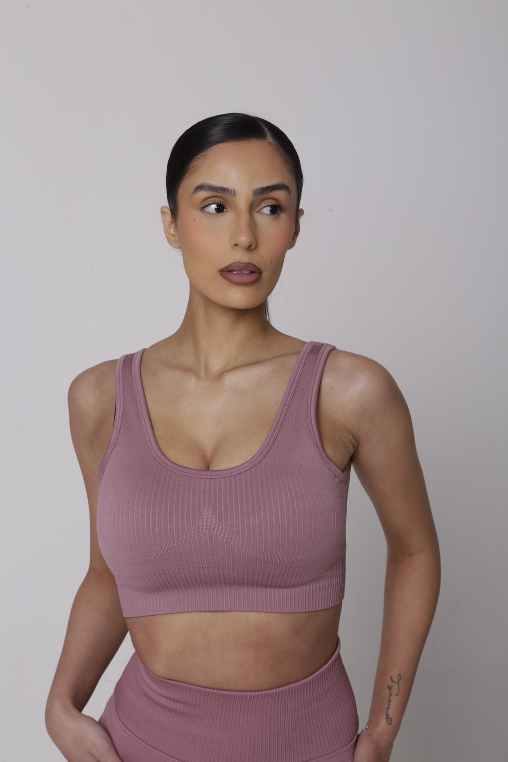 Ribbed-LUX Sports Bra