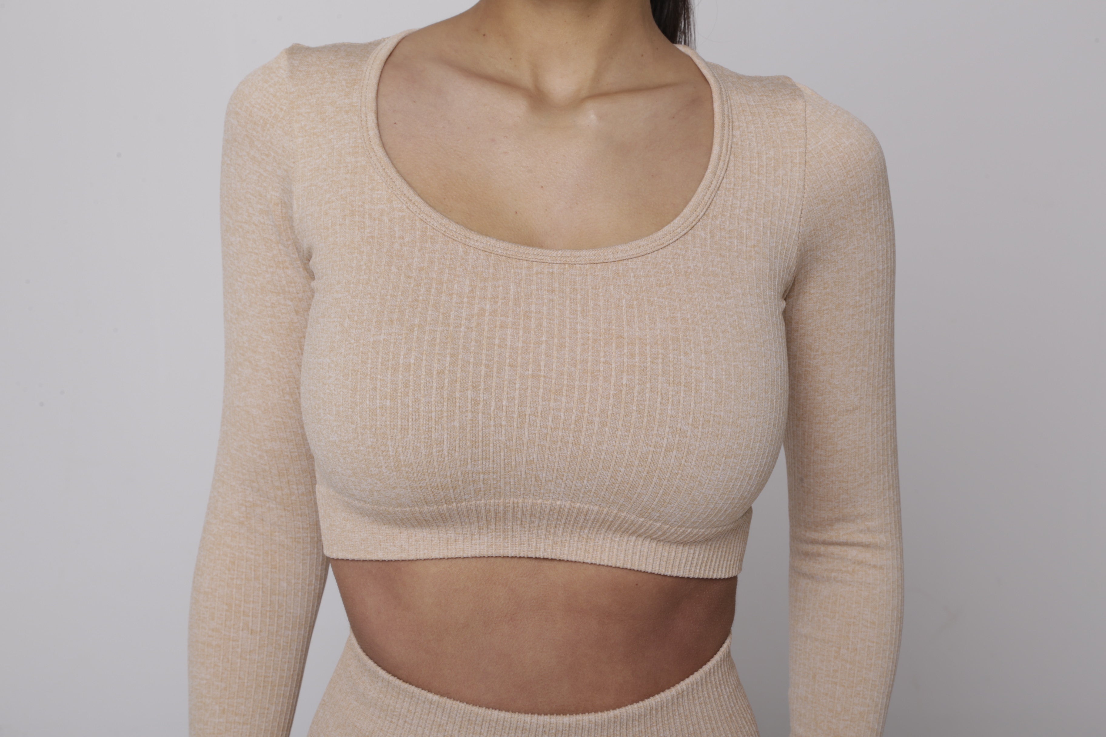 Ribbed Lux Longsleeve Croptop