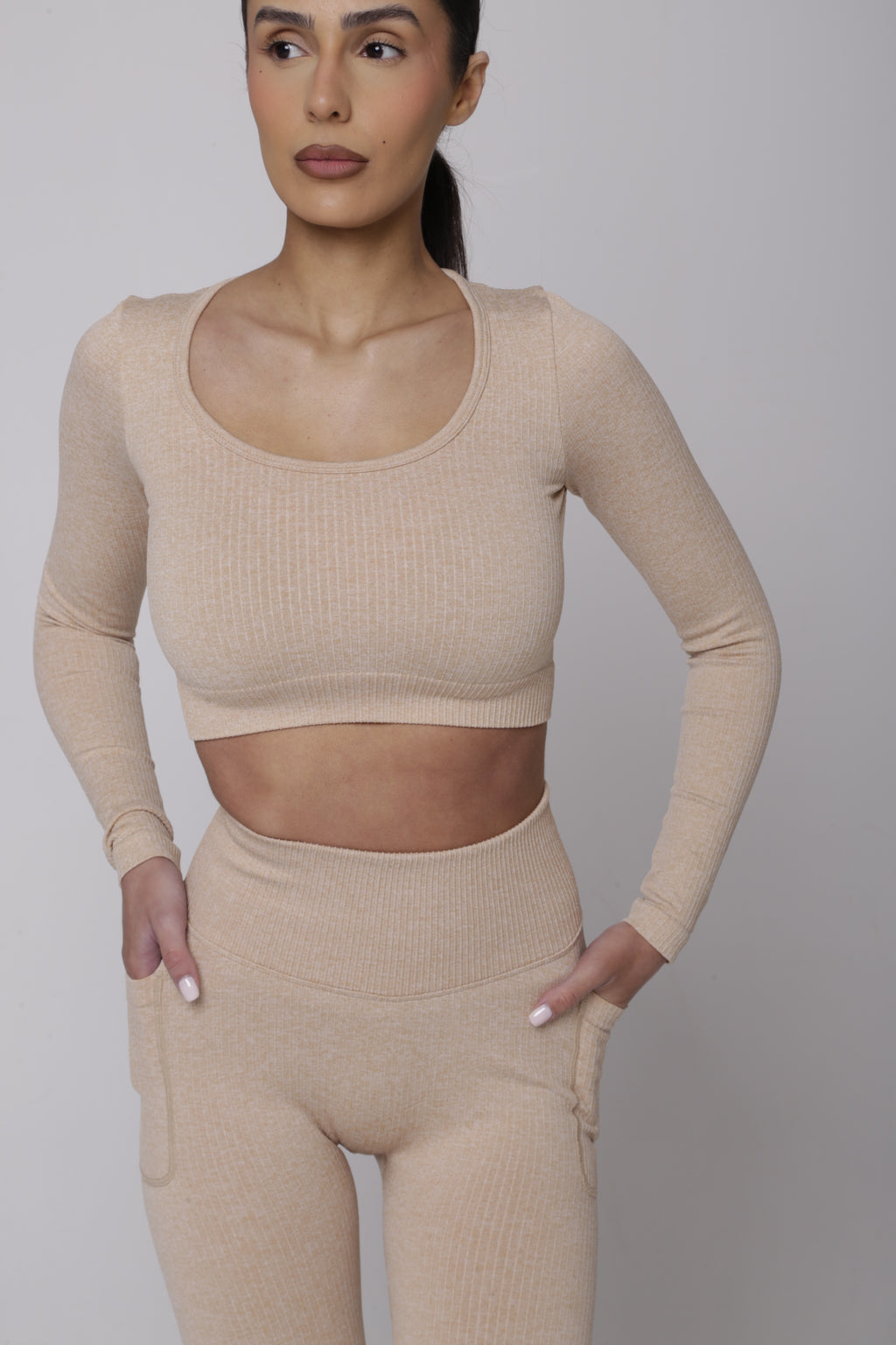 Ribbed Lux Longsleeve Croptop